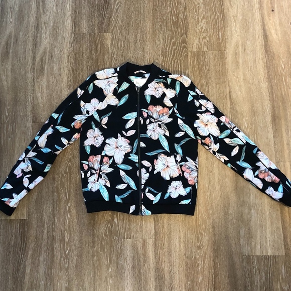 Decree Jackets & Blazers - Women's Decree Floral Jacket Sz S